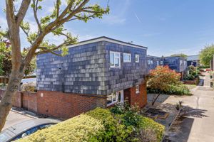 Photo 22- click for photo gallery